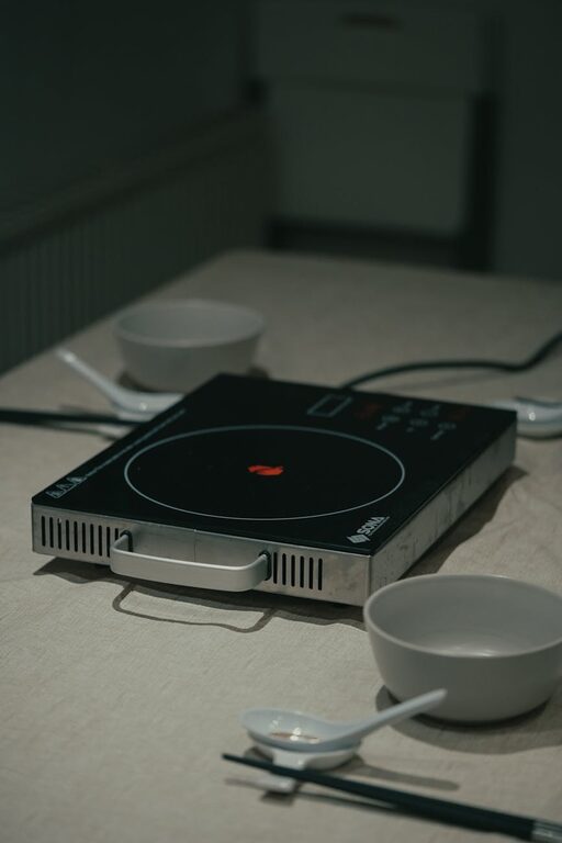 Beginner Guide to Using a Slow Cooker for Easy Home Cooking